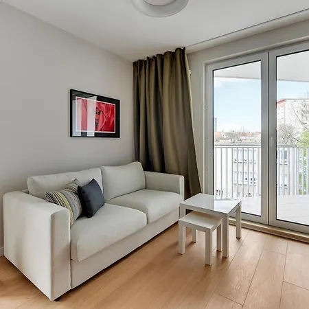 Luxury Aura 40 - 3 By Grand